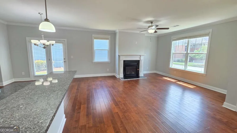 2339 Village Grove DR Suwanee, GA 30024