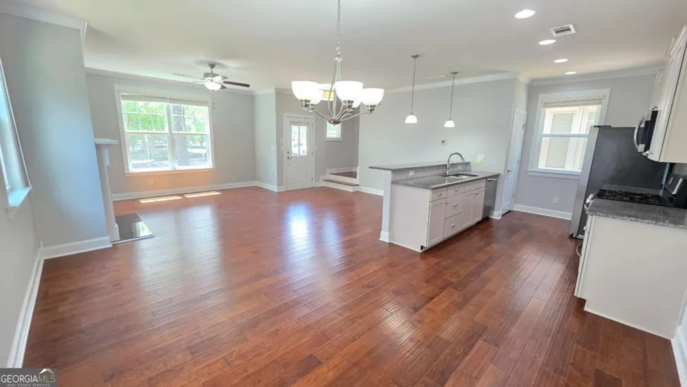 2339 Village Grove DR Suwanee, GA 30024