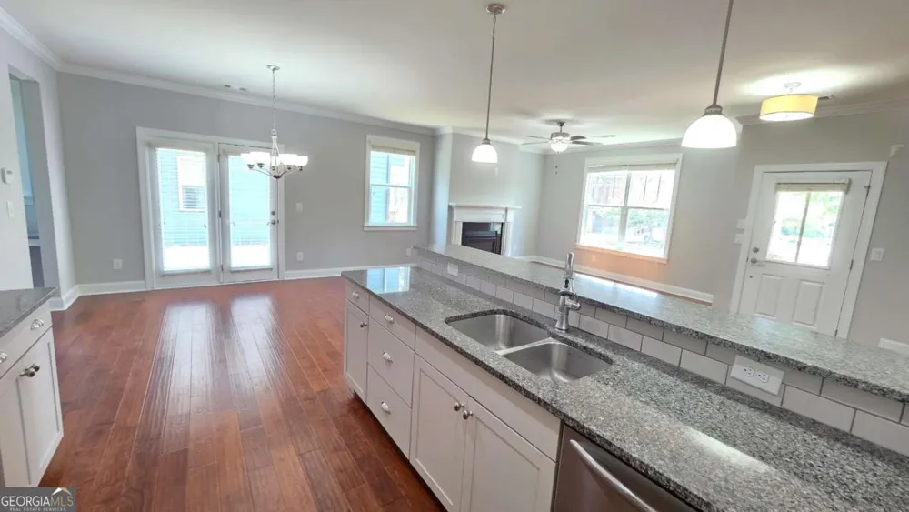 2339 Village Grove DR Suwanee, GA 30024