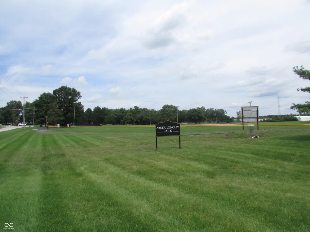 708 Evans Street Lebanon, IN 46052