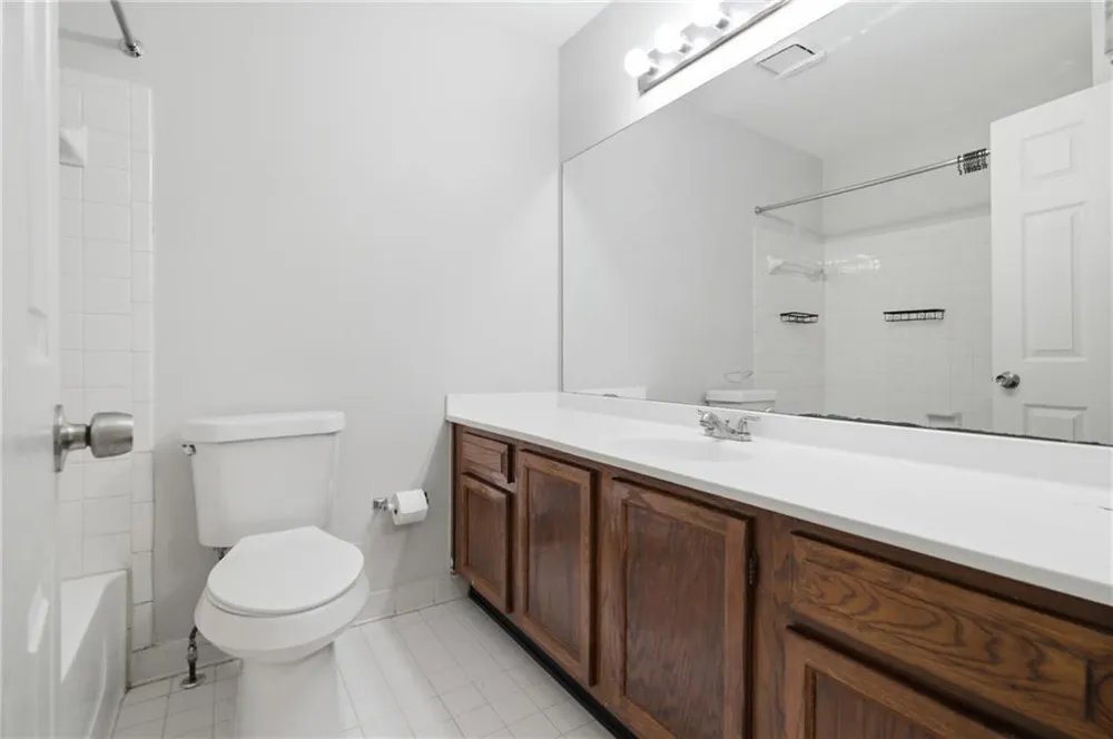 7500 Roswell Road #6 Sandy Springs, GA 30350