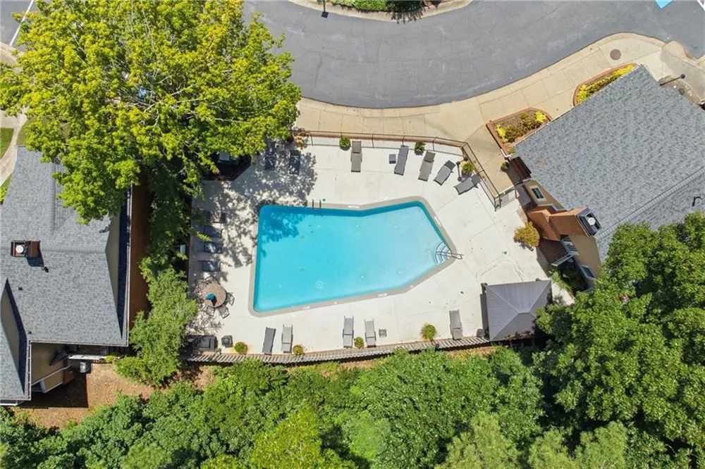 7500 Roswell Road #6 Sandy Springs, GA 30350