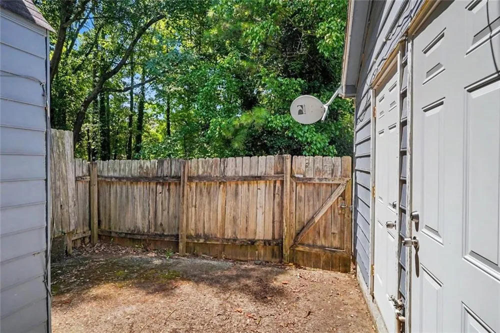 8547 Jamestown Way Jonesboro, GA 30238