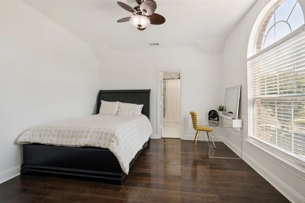 6951 Seascape Drive Grand Prairie, TX 75054