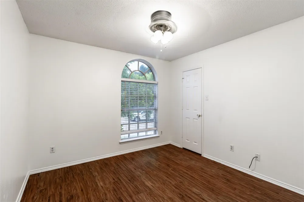7921 Rattlers Court Arlington, TX 76002