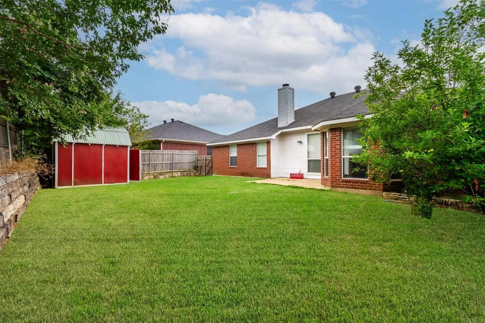 7921 Rattlers Court Arlington, TX 76002