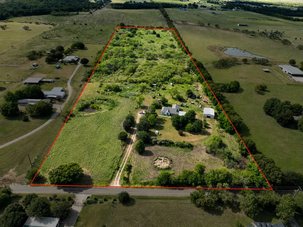 820 Brigman Road Maypearl, TX 76064