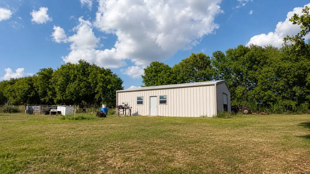 820 Brigman Road Maypearl, TX 76064