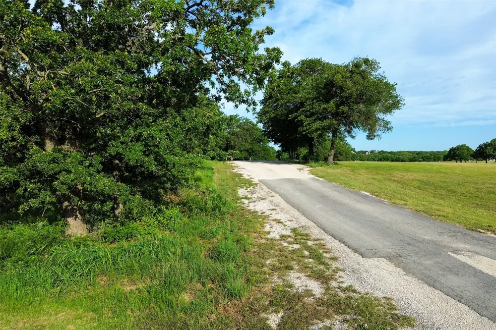 Oakwood Trail Eastland, TX 76448