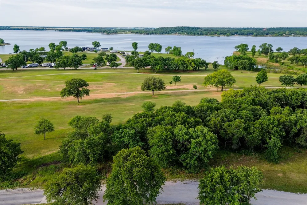 Oakwood Trail Eastland, TX 76448