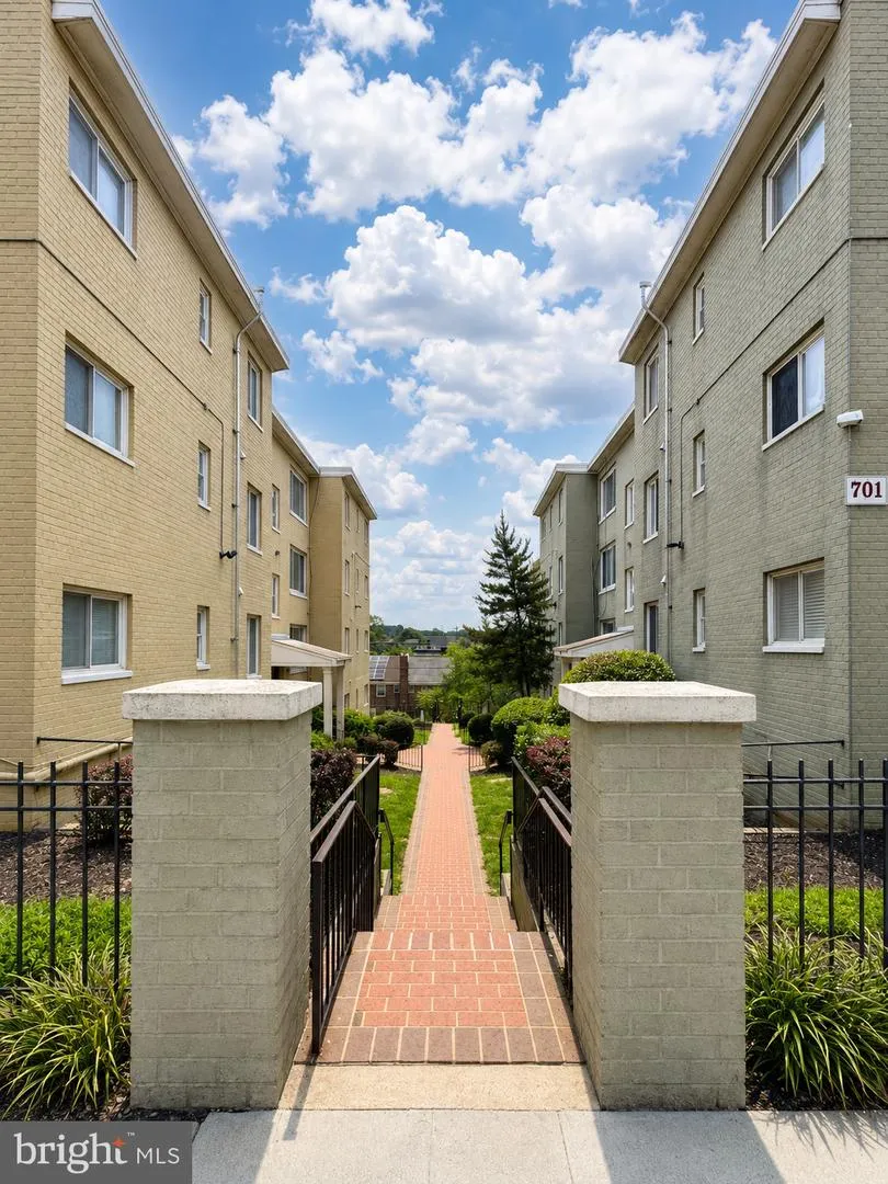705 BRANDYWINE STREET SE #101 Washington, DC 20032