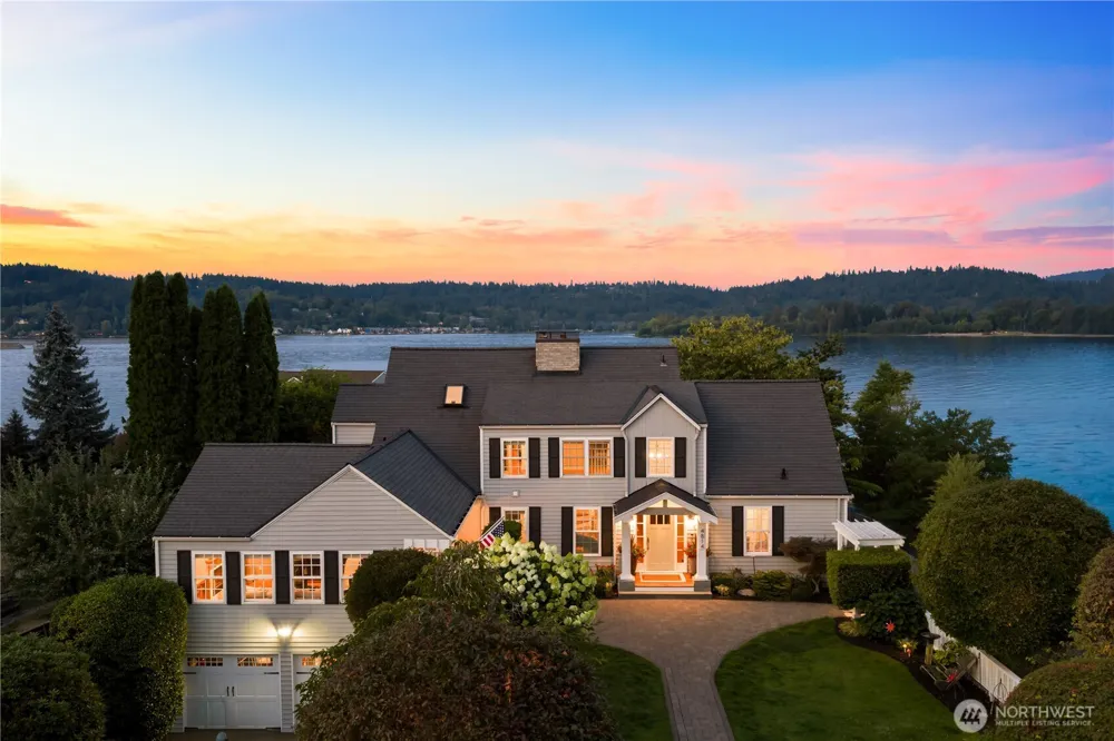 4814 194th Avenue SE Issaquah, WA 98027