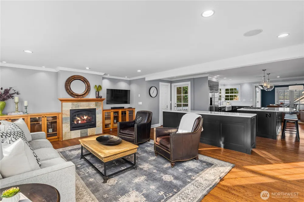 4814 194th Avenue SE Issaquah, WA 98027