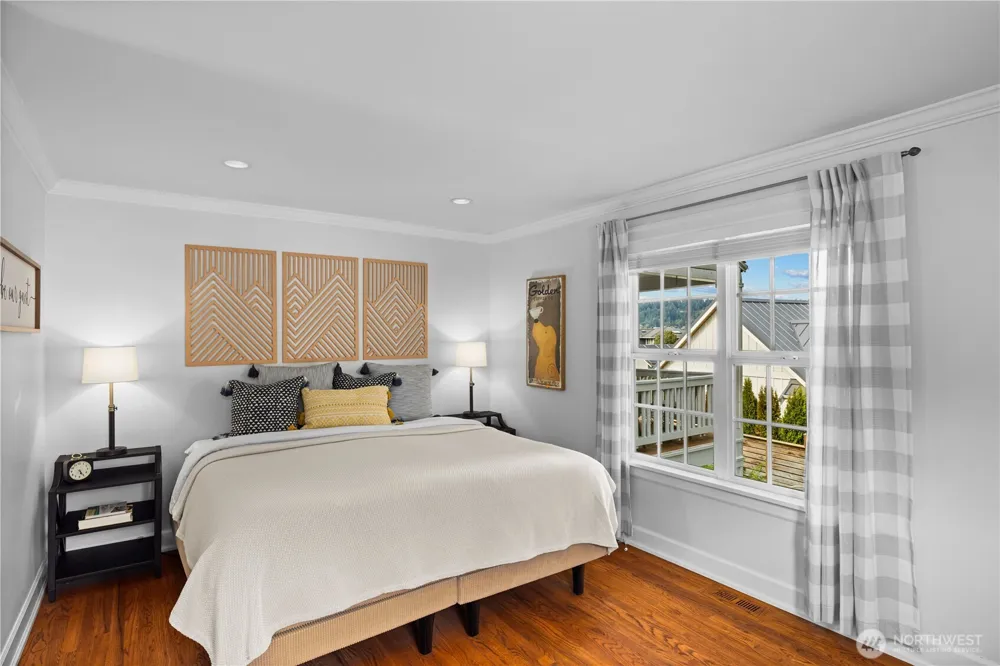 4814 194th Avenue SE Issaquah, WA 98027