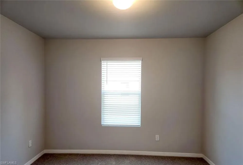 20580 Charles Street Alva, FL 33920