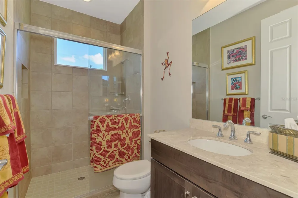 708 ROSEMARY CIRCLE Bradenton, FL 34212