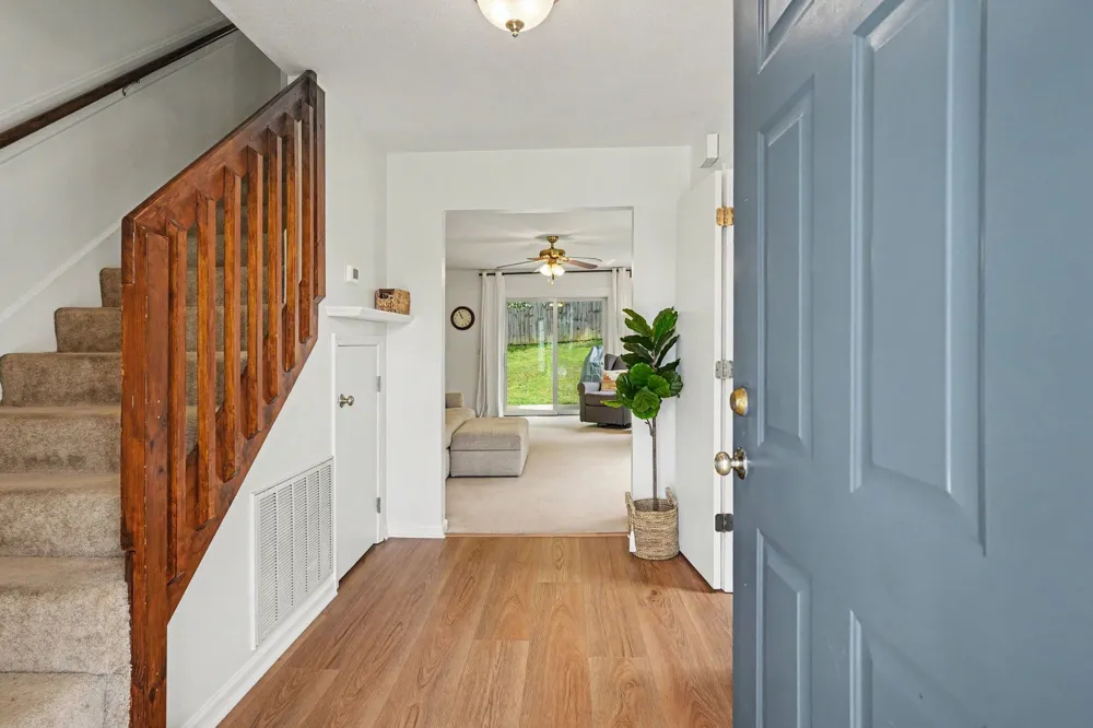 5616 Royal Ct Hermitage, TN 37076