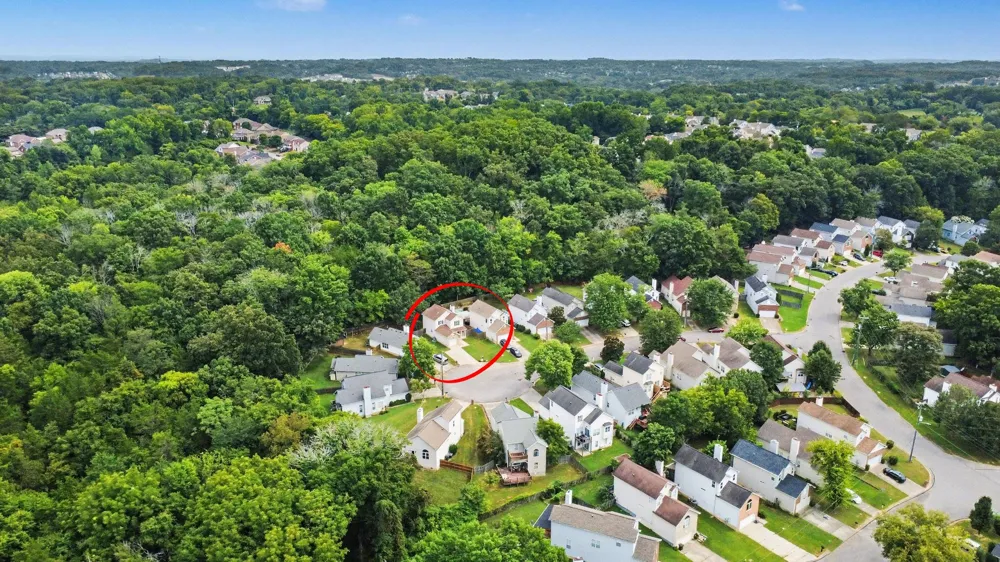 5616 Royal Ct Hermitage, TN 37076