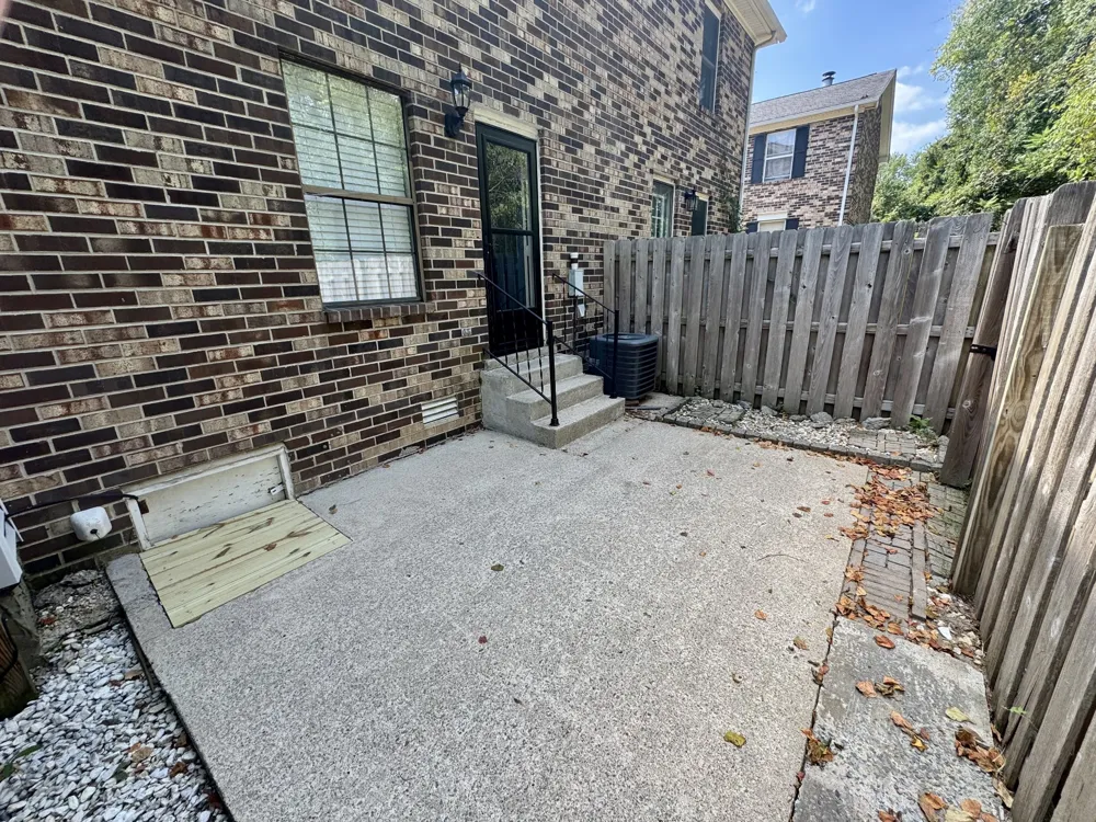 169 Edgewood Dr Hendersonville, TN 37075