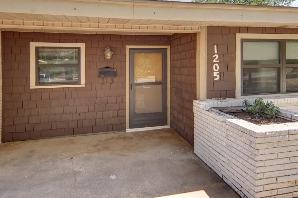 1205 Indiana Street Graham, TX 76450