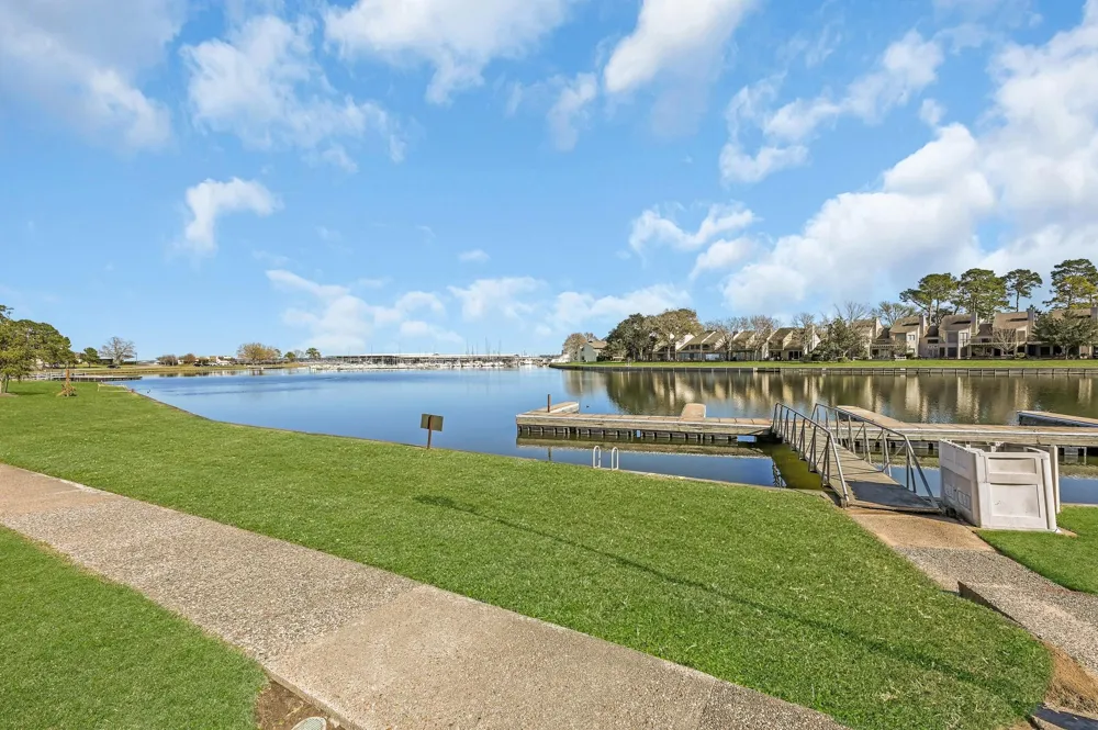 12600 Melville Drive #126B Montgomery, TX 77356