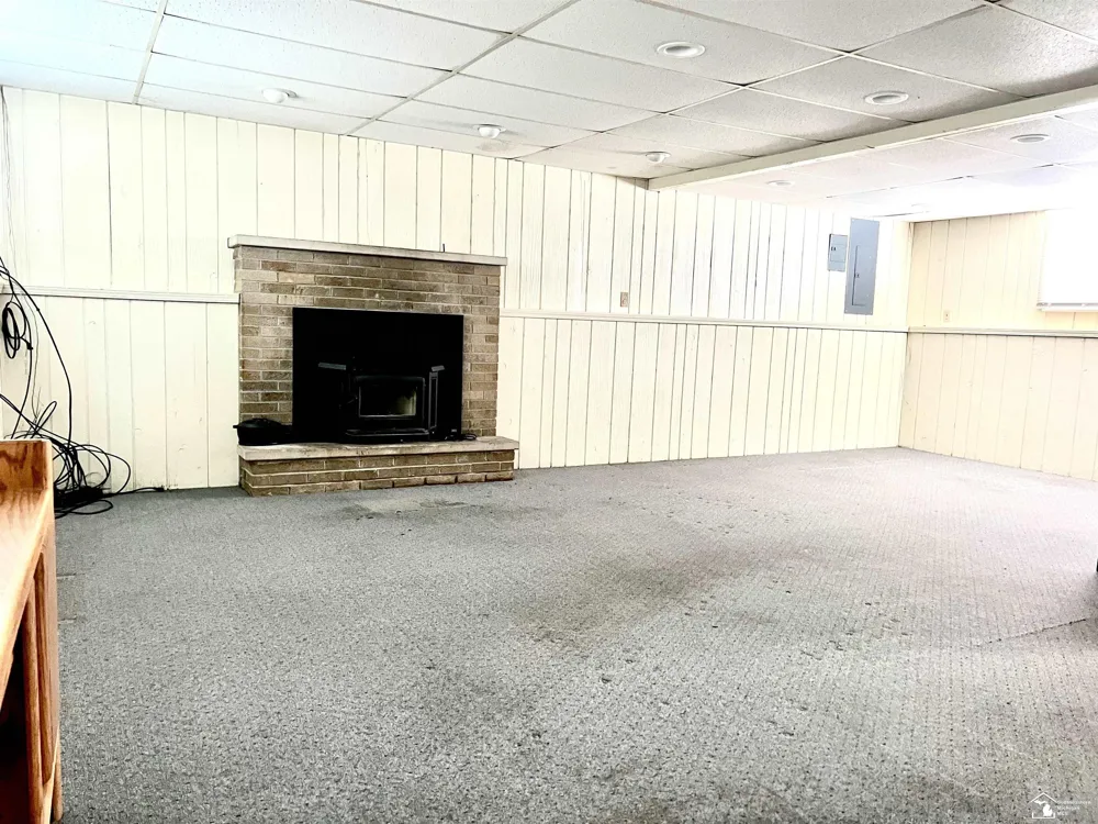 1434 S Vernon Road Venice Township, MI 48817