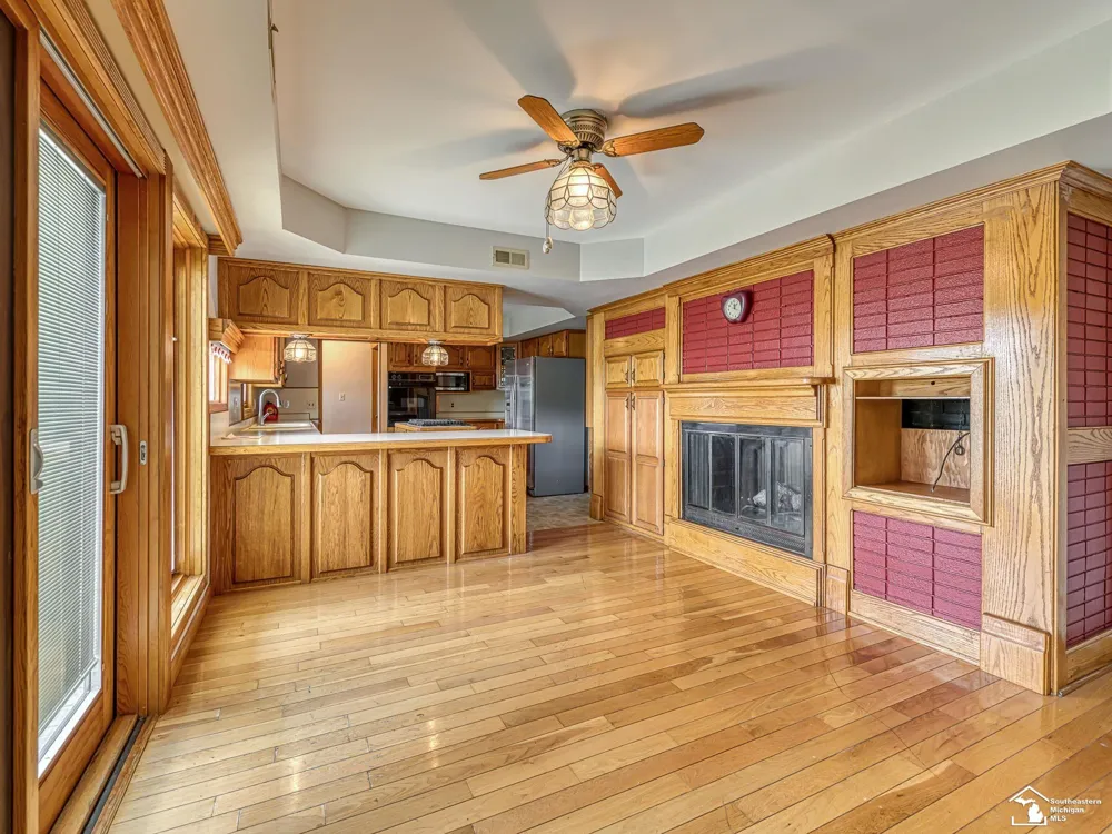 26995 James Avenue Flat Rock City, MI 48134