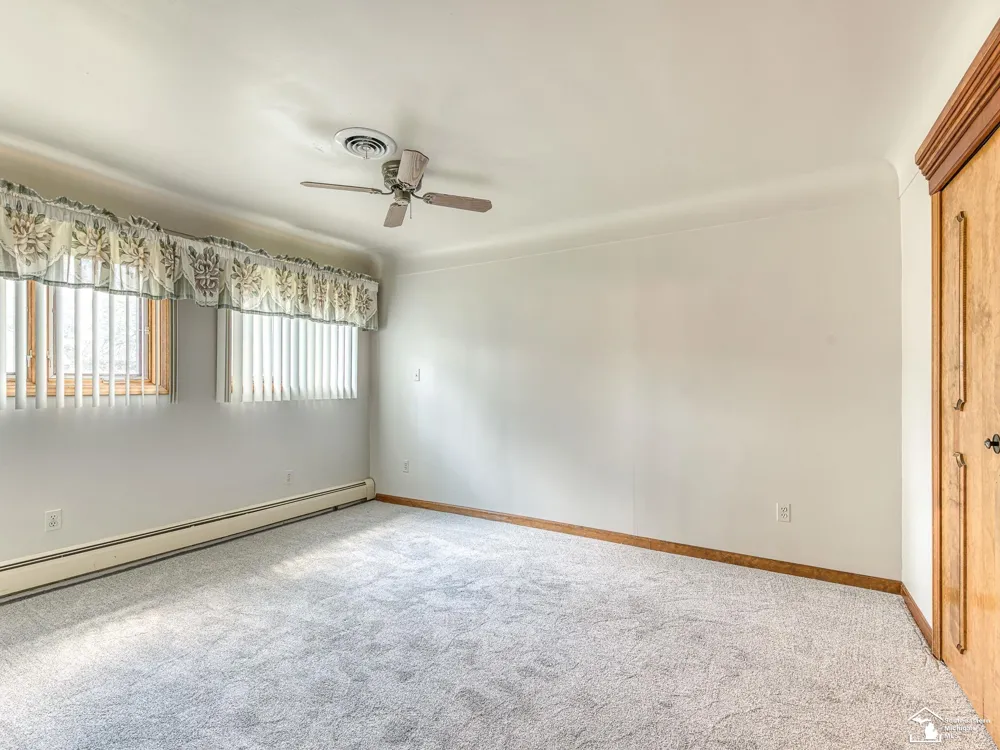 26995 James Avenue Flat Rock City, MI 48134