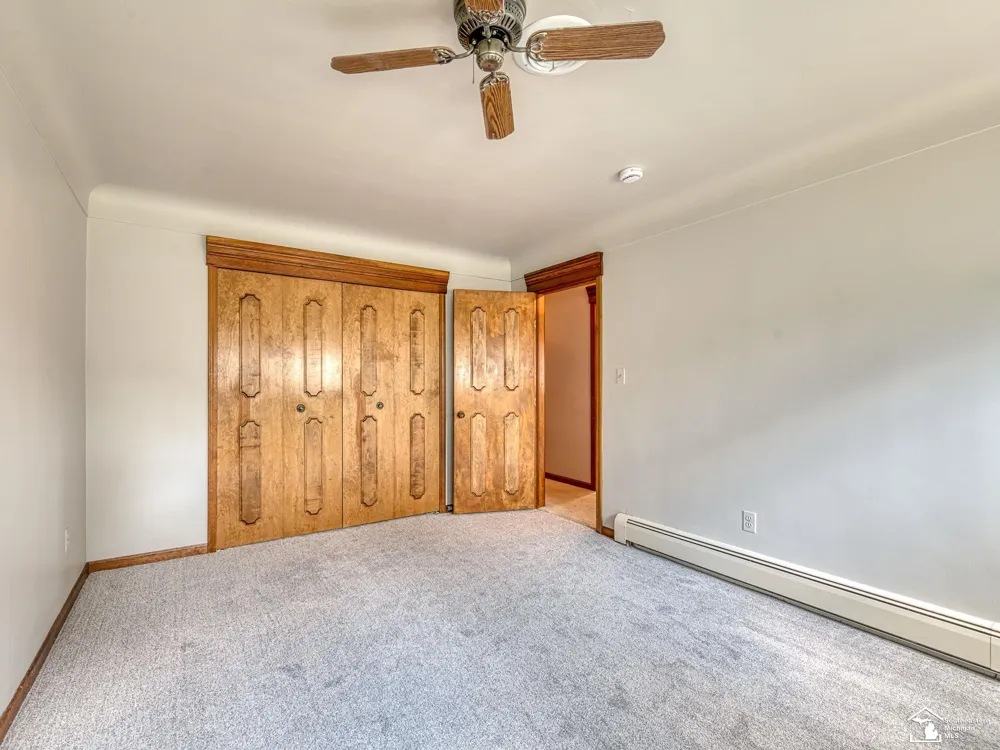26995 James Avenue Flat Rock City, MI 48134