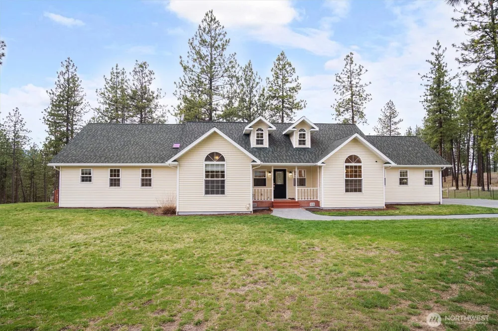 980 D Westover Rd #D Colville, WA 99114