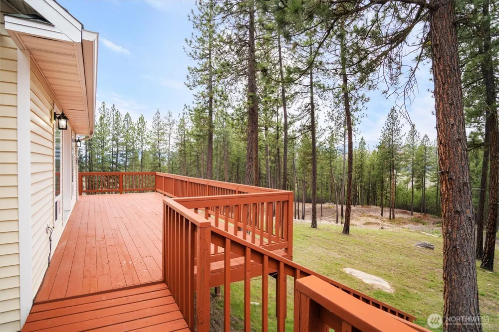 980 D Westover Rd #D Colville, WA 99114
