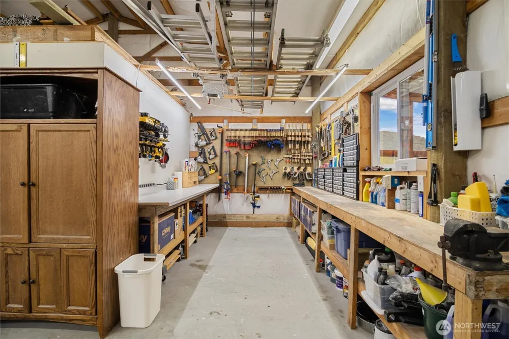 980 D Westover Rd #D Colville, WA 99114