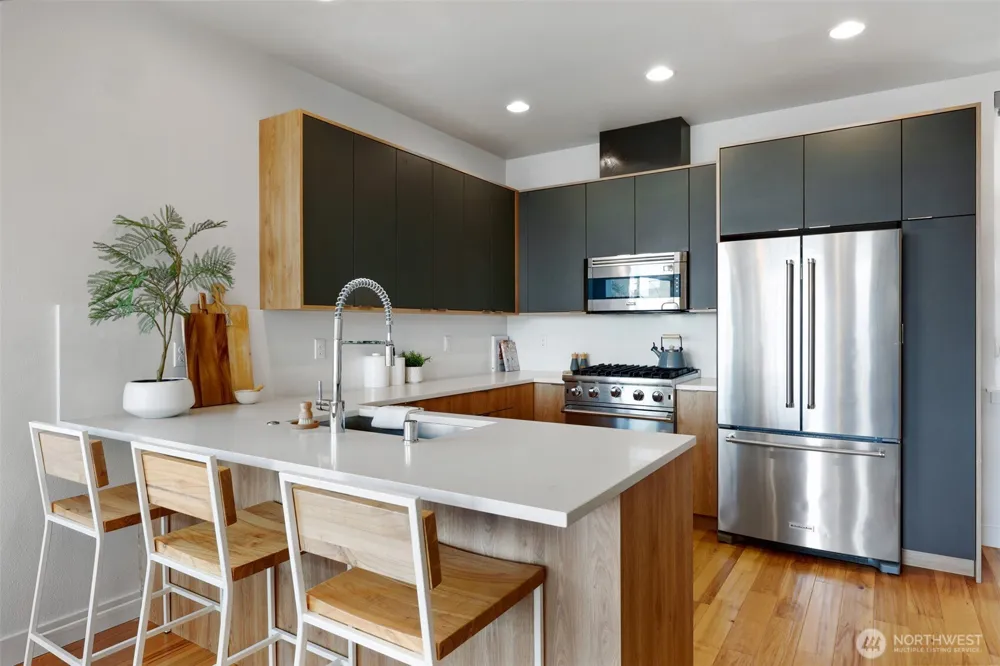 2708 Franklin Avenue E #B Seattle, WA 98102