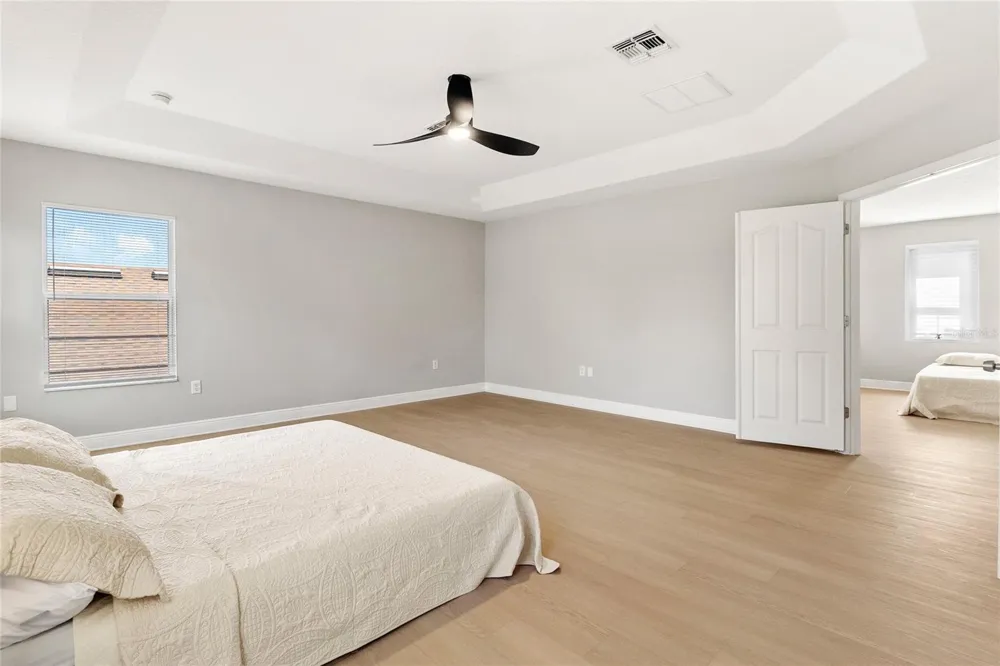 5045 BALLARK STREET Mount Dora, FL 32757