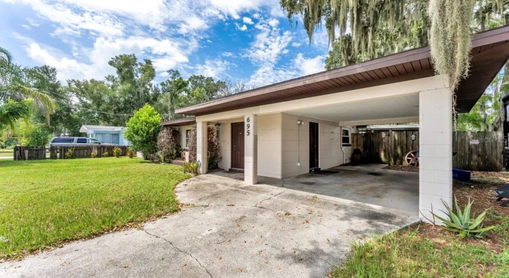 695 22ND ST NW Winter Haven, FL 33880