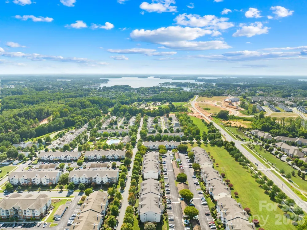 19747 Deer Valley Drive Cornelius, NC 28031