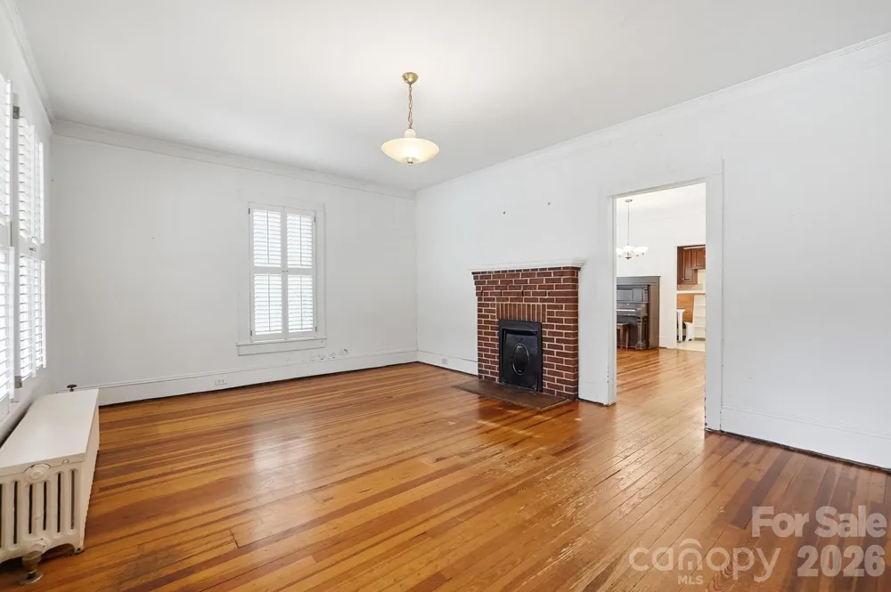 302 Ridge Avenue Kannapolis, NC 28083