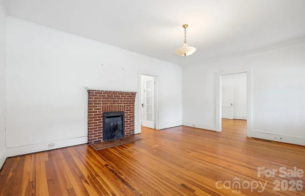302 Ridge Avenue Kannapolis, NC 28083
