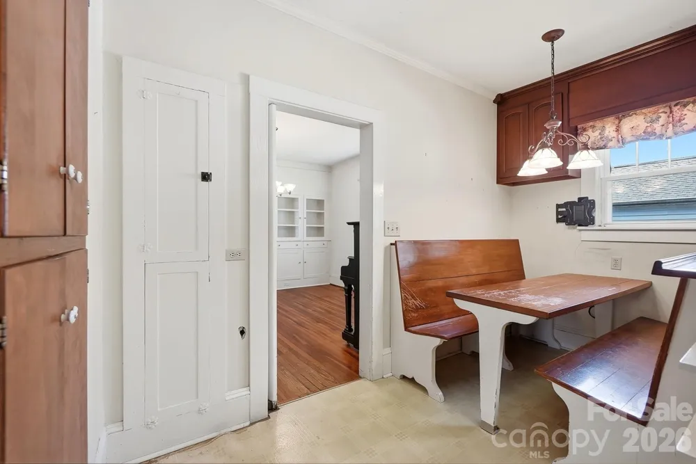 302 Ridge Avenue Kannapolis, NC 28083