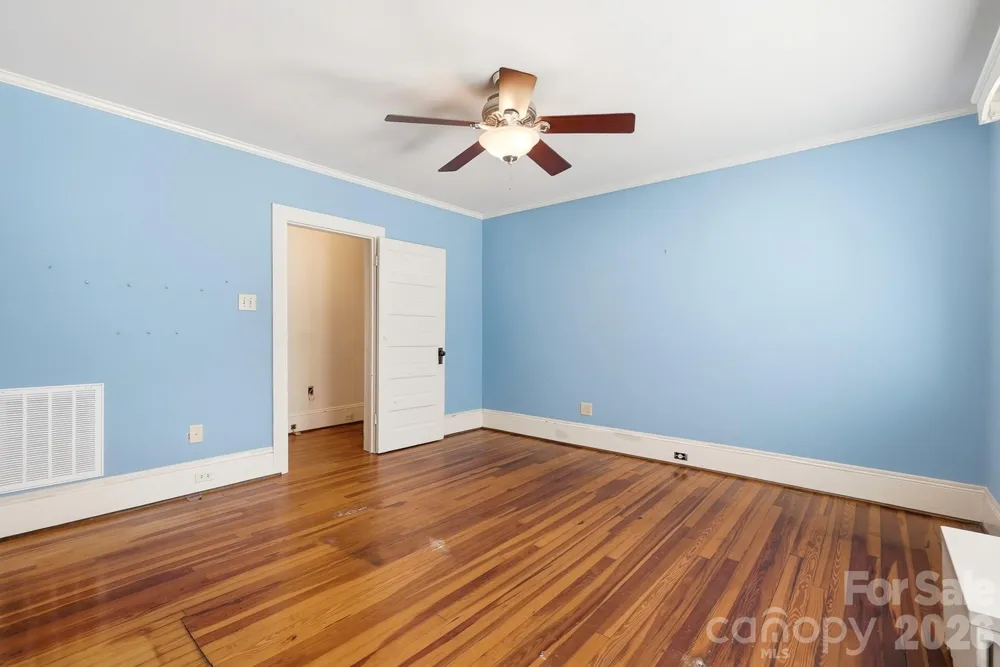 302 Ridge Avenue Kannapolis, NC 28083