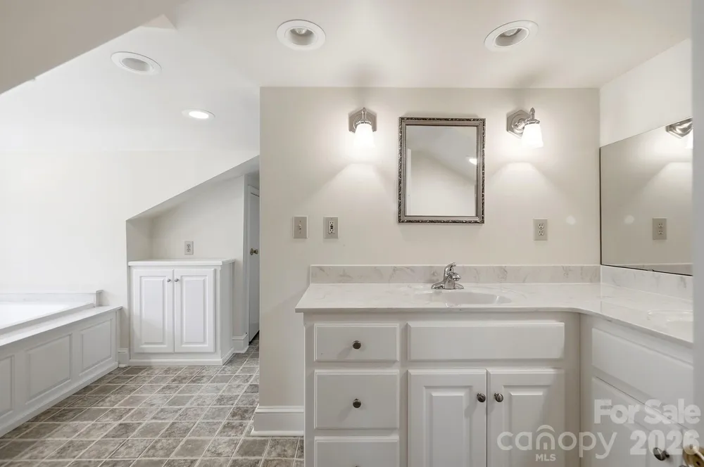 302 Ridge Avenue Kannapolis, NC 28083