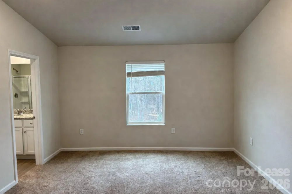 2020 Transatlantic Avenue Charlotte, NC 28215