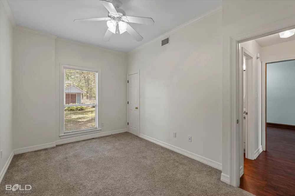 125 Lucky Lane Bossier City, LA 71112