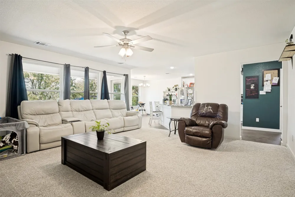 722 Haynie Drive Runaway Bay, TX 76426