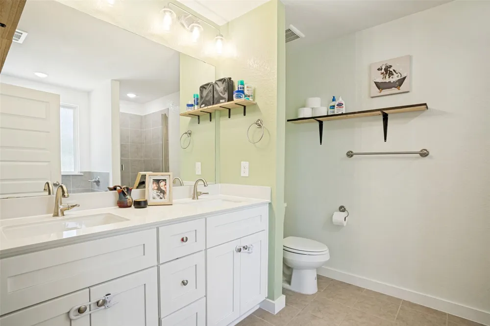 722 Haynie Drive Runaway Bay, TX 76426
