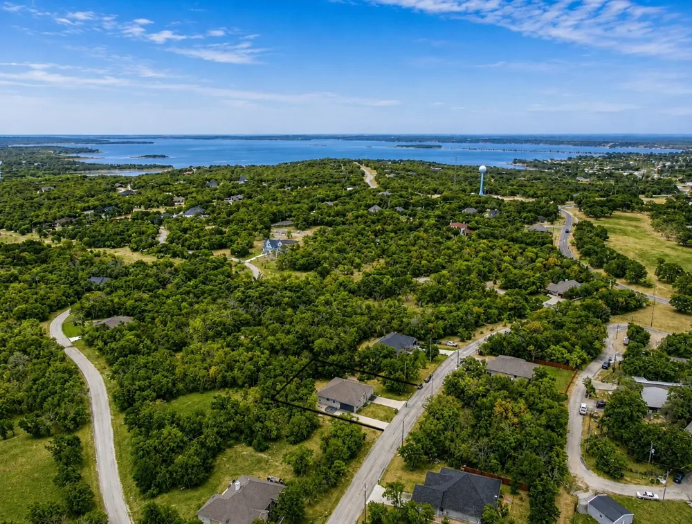 722 Haynie Drive Runaway Bay, TX 76426