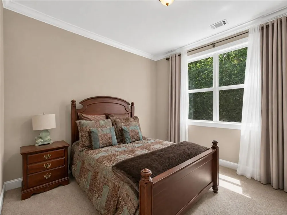 2726 Avington Lane SE Smyrna, GA 30080