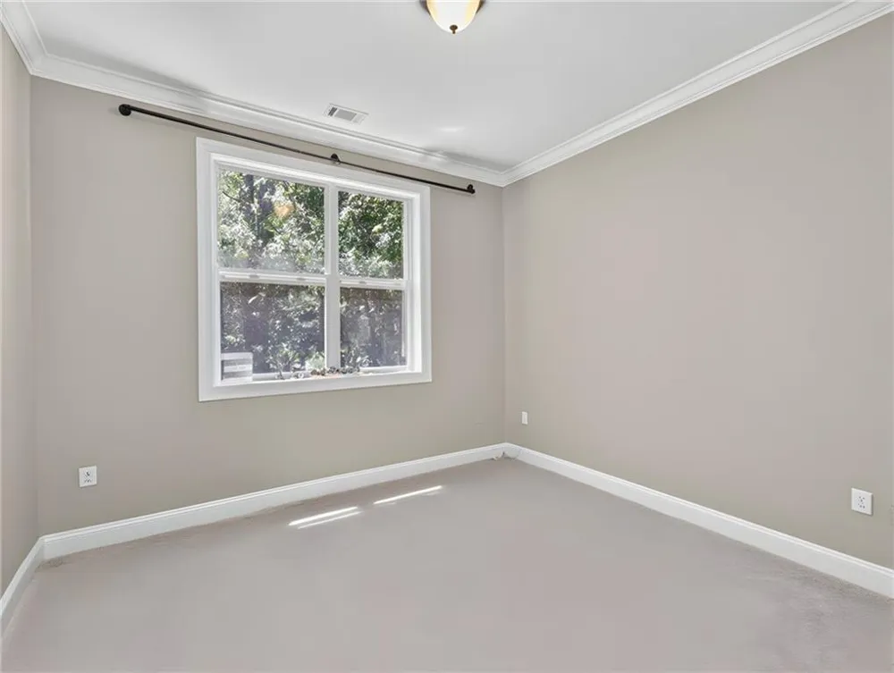2726 Avington Lane SE Smyrna, GA 30080