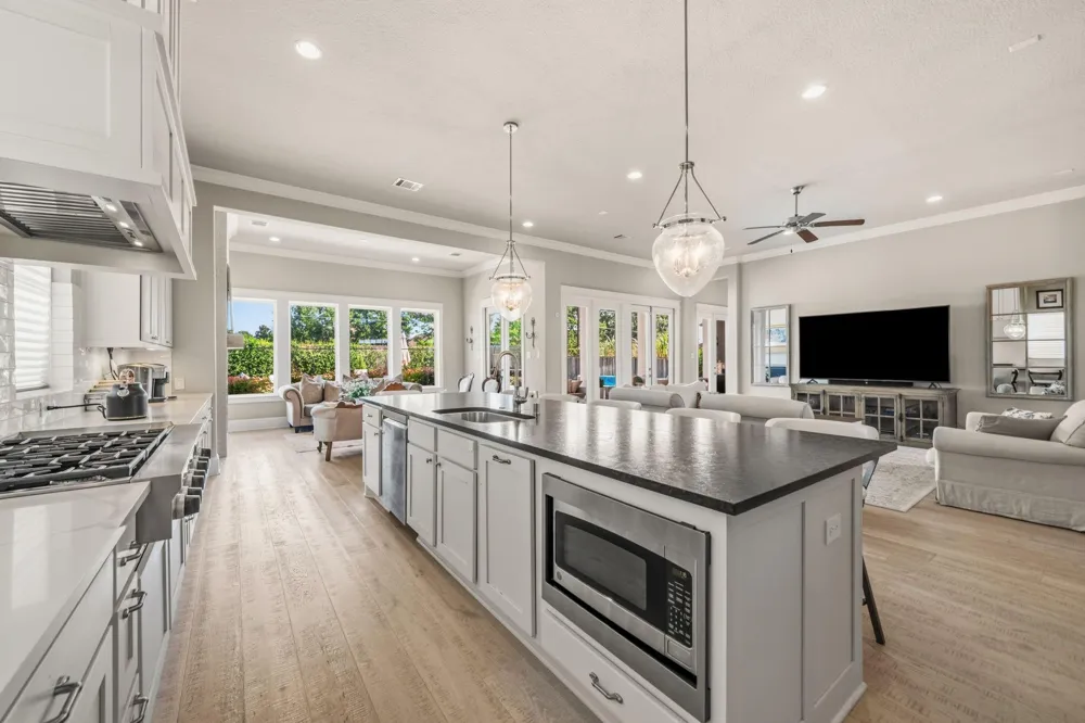 2303 Bottlebrush Lane Conroe, TX 77384