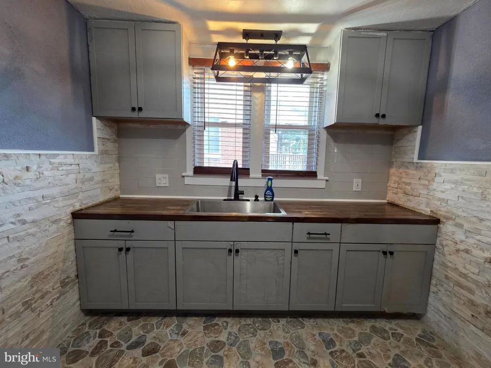 615 ELWOOD STREET Cumberland, MD 21502